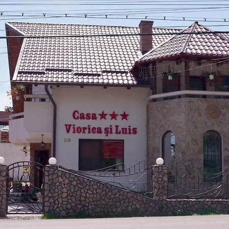 Casa Viorica Si Luis ゲストハウス